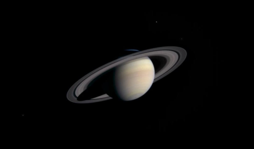 Saturn schleudert Kometen A117uUD aus dem Sonnensystem