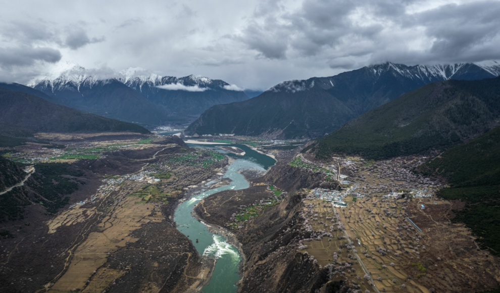 China baut Wasserkraftwerk am Yarlung Zangbo